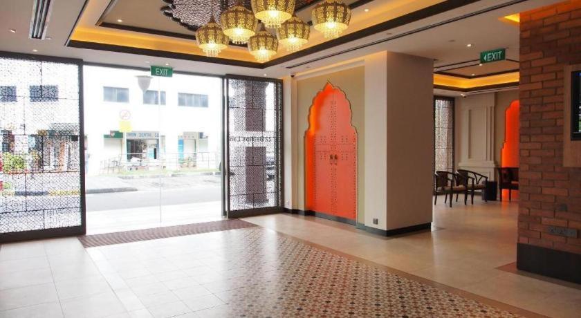 Aqueen Heritage Hotel Little India Singapore Exterior photo